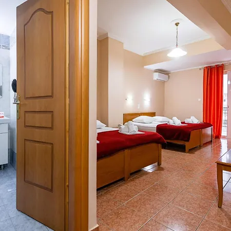 Faros Ii Hotel Pireo